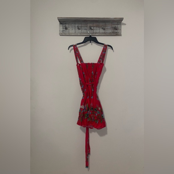 FARM Rio Red Sweet Bloom Bouquet Lenzing Ecovero Euroflax Mini Dress - Picture 9 of 9